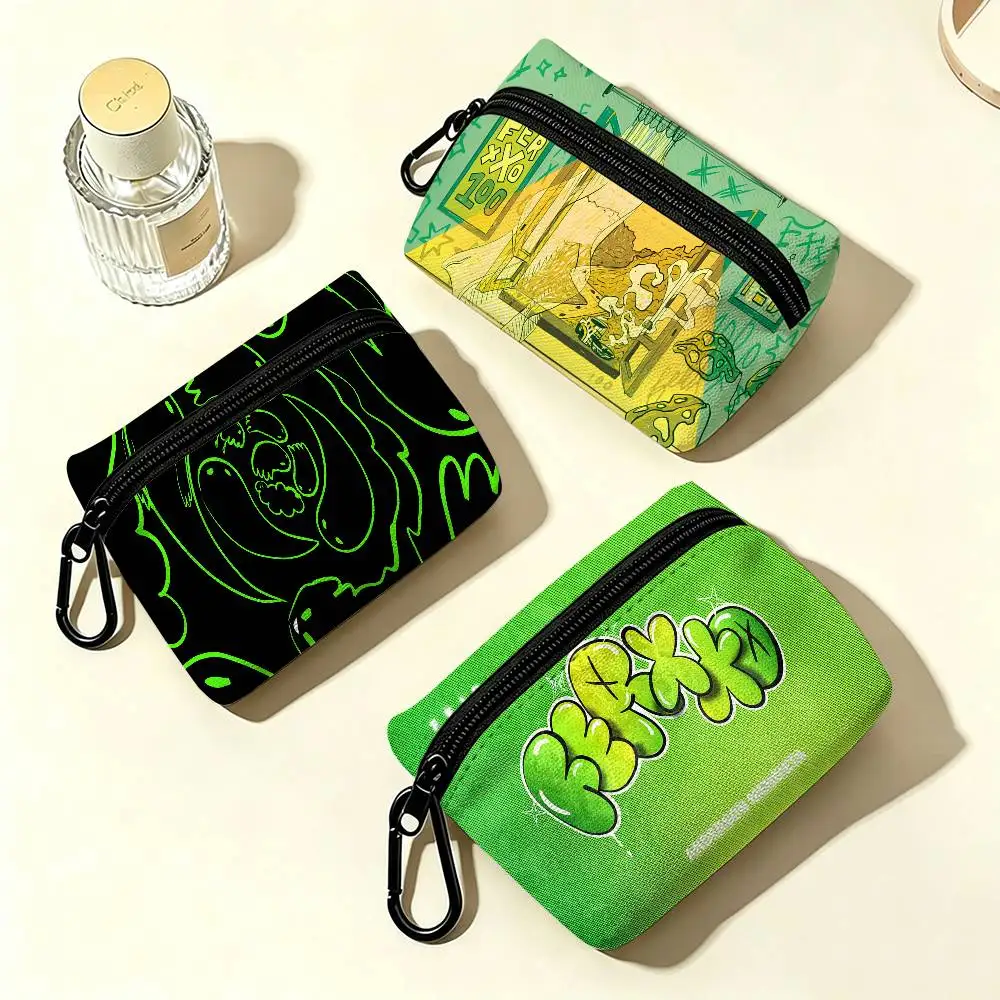 Ferxxo Feid Singer White Oxford Cloth Zipper Coin Purse Lightweight Hanging Key Pouch Card Holder For Daily Use