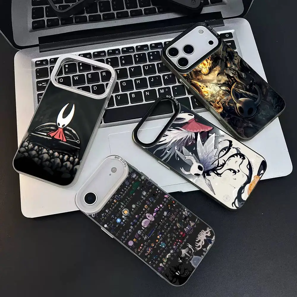 1 Stück Hohles K-Knight Silksong Spiel Handyhülle für iPhone 17 17Air 16 15 14 13 12 11 Pro Max Plus Bunt Silber