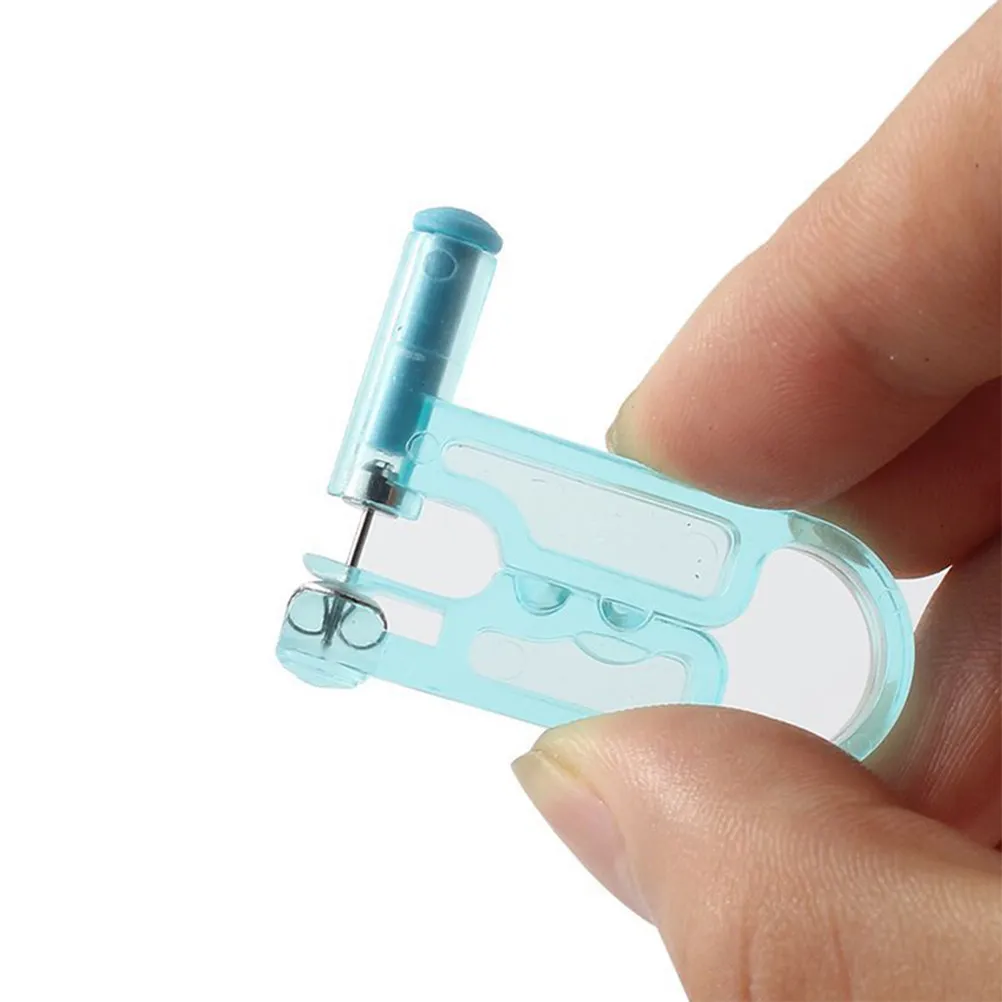 

5Pcs Safety Sterile Disposable Ear Piercing Tool with Built-in Stud Self-Destructing Design for Professional Home Ear Piercing