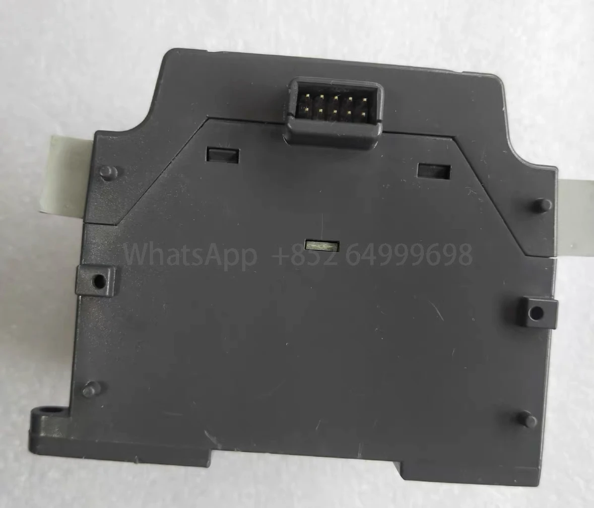 وحدة DVP16XN211R PLC مستعملة