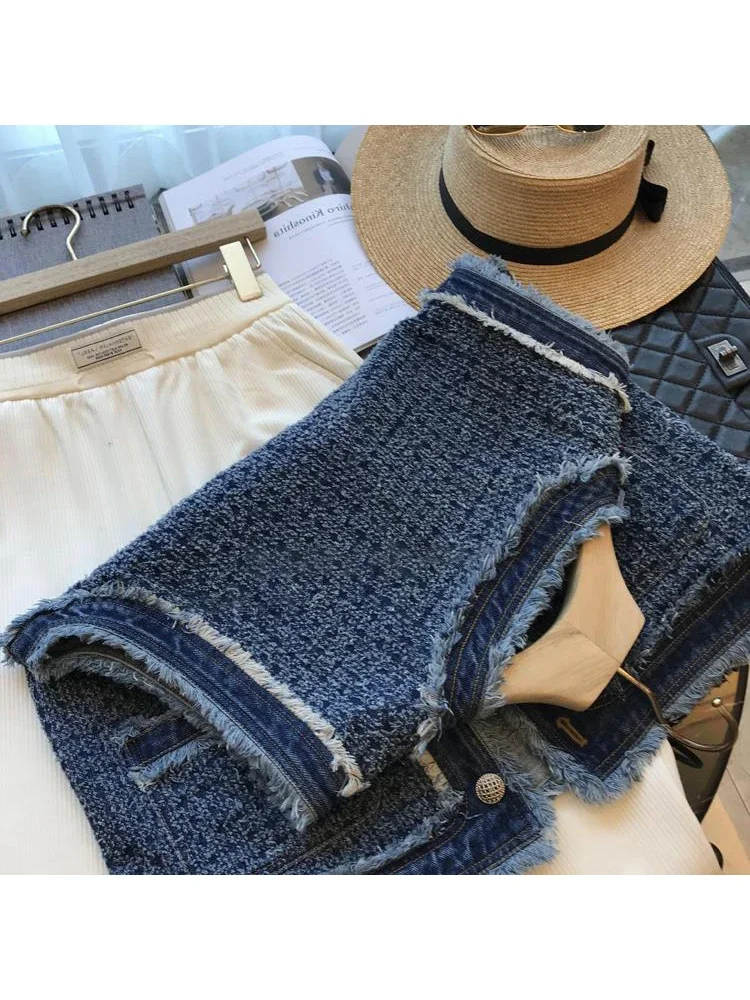 2024 Summer Korean Style Casual O-neck Sleeveless Denim Vest Women\'s Fashion Street Style Blue Y2K Loose Single Breasted Coat