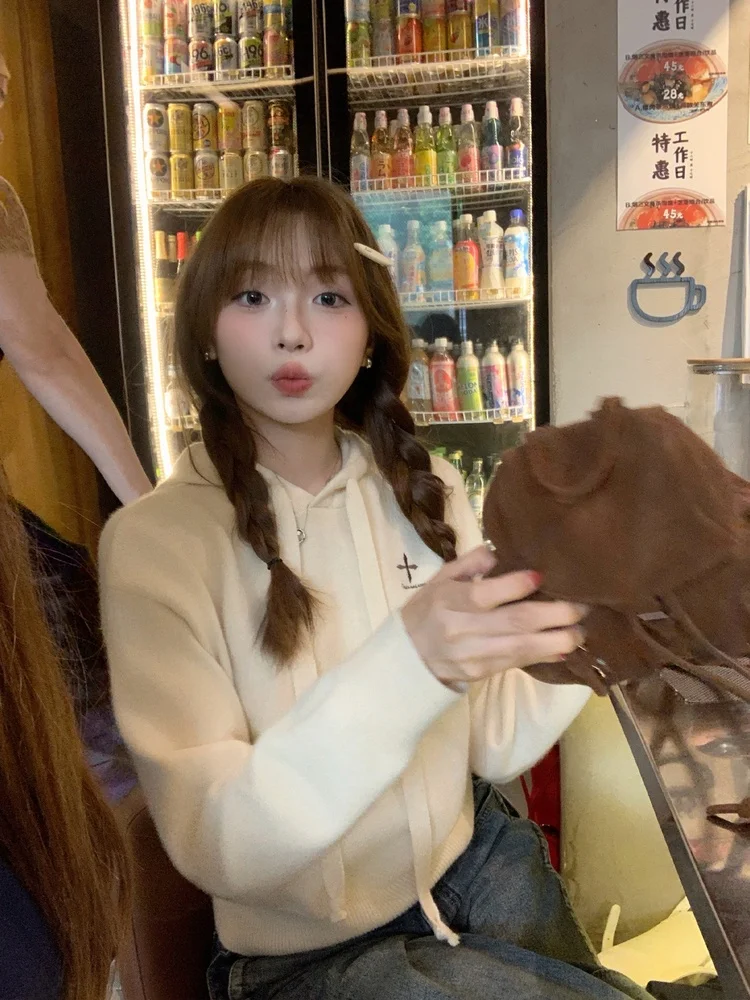 tricot-a-capuche-coupe-ample-pour-femmes-brode-camere-cheese-bubble-petite-taille-design-d'automne-sens-long-sve-crew-ne