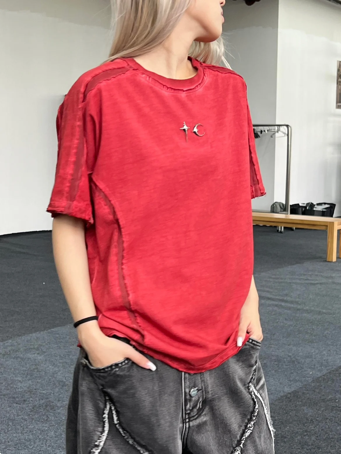 

Street fiti Sle ort Sve T-irt with Rivet Print Waed Cotton Youth Faion Breathable Summer Top for Couples