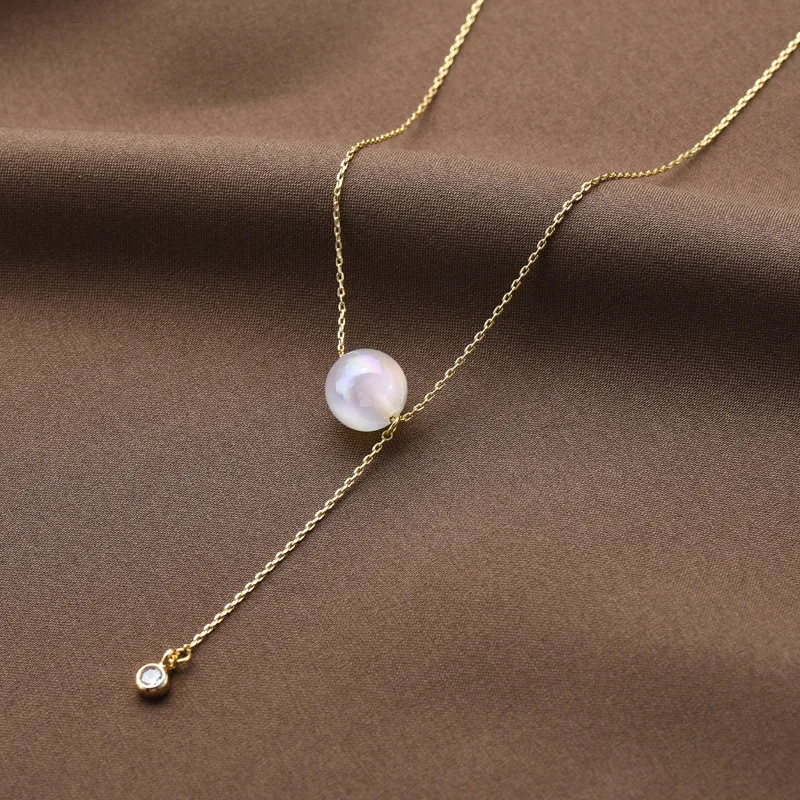 

Women's fashion in high-end collarbone necklaces, mermaid princess tassel titanium steel necklace