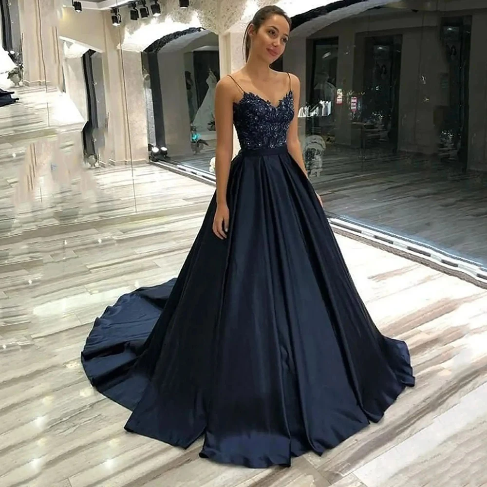 

Customized Yipeisha Elegant Simple Navy Blue Spaghetti Formal Evening Dresses With Sweep Train Lace Appliques A-line Party Pagea