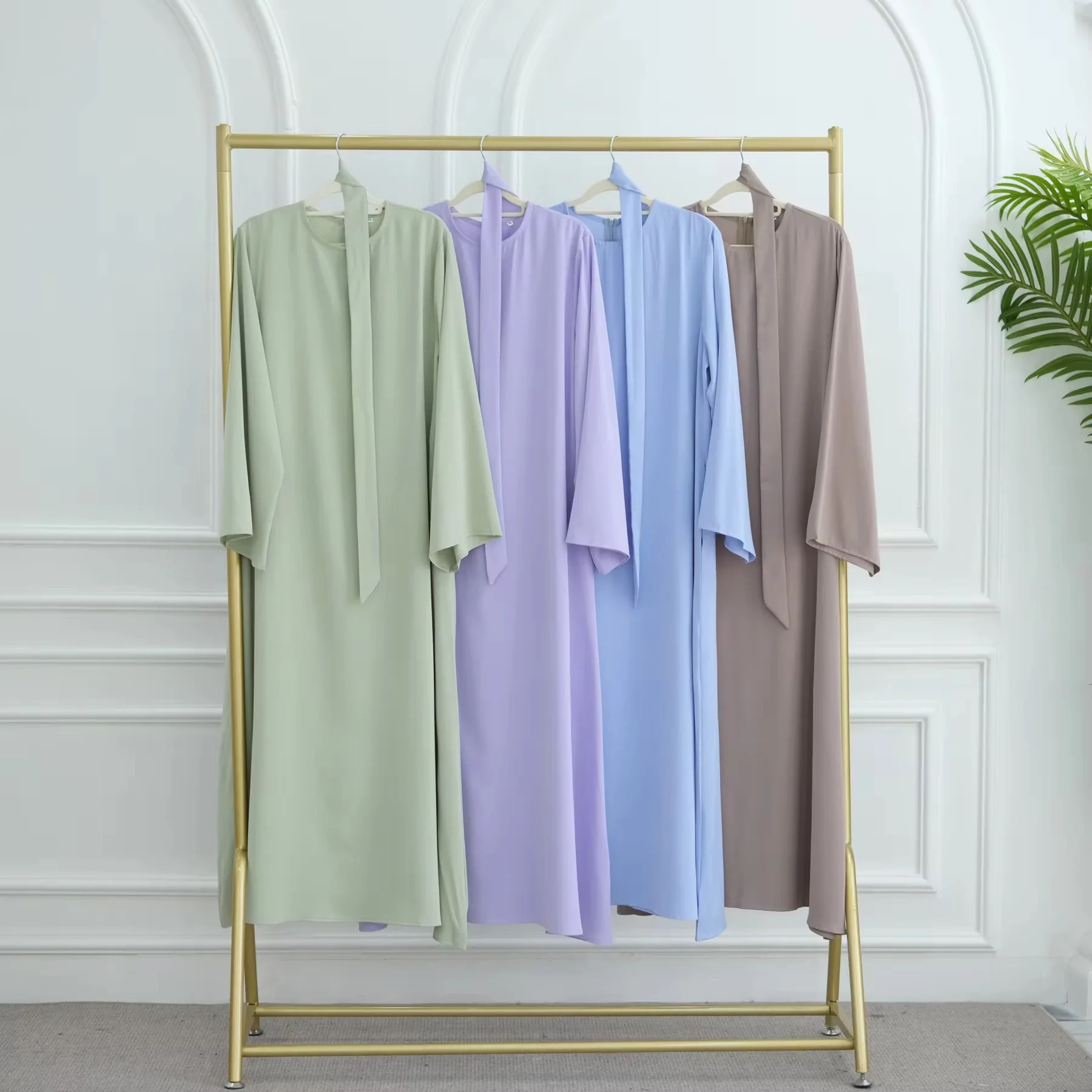 ชุดอาบายะห์แฟชั่นมุสลิมใหม่สำหรับฤดูใบไม้ร่วง สไตล์ดูไบ เรียบง่าย ราคาถูก ชุดอิสลามสุภาพเรียบร้อย ชุดเดรสอาบายะห์สำหรับผู้หญิง