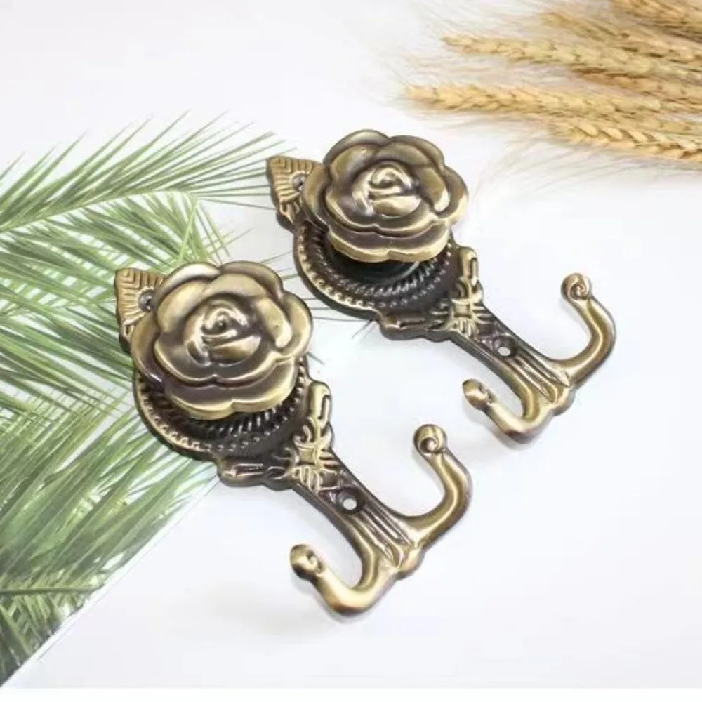 1 Pair Metal Material Curtain Holdback Wall Mounted with Screw Rose Curtain Hook Multifunctional Rose Design Window Holder