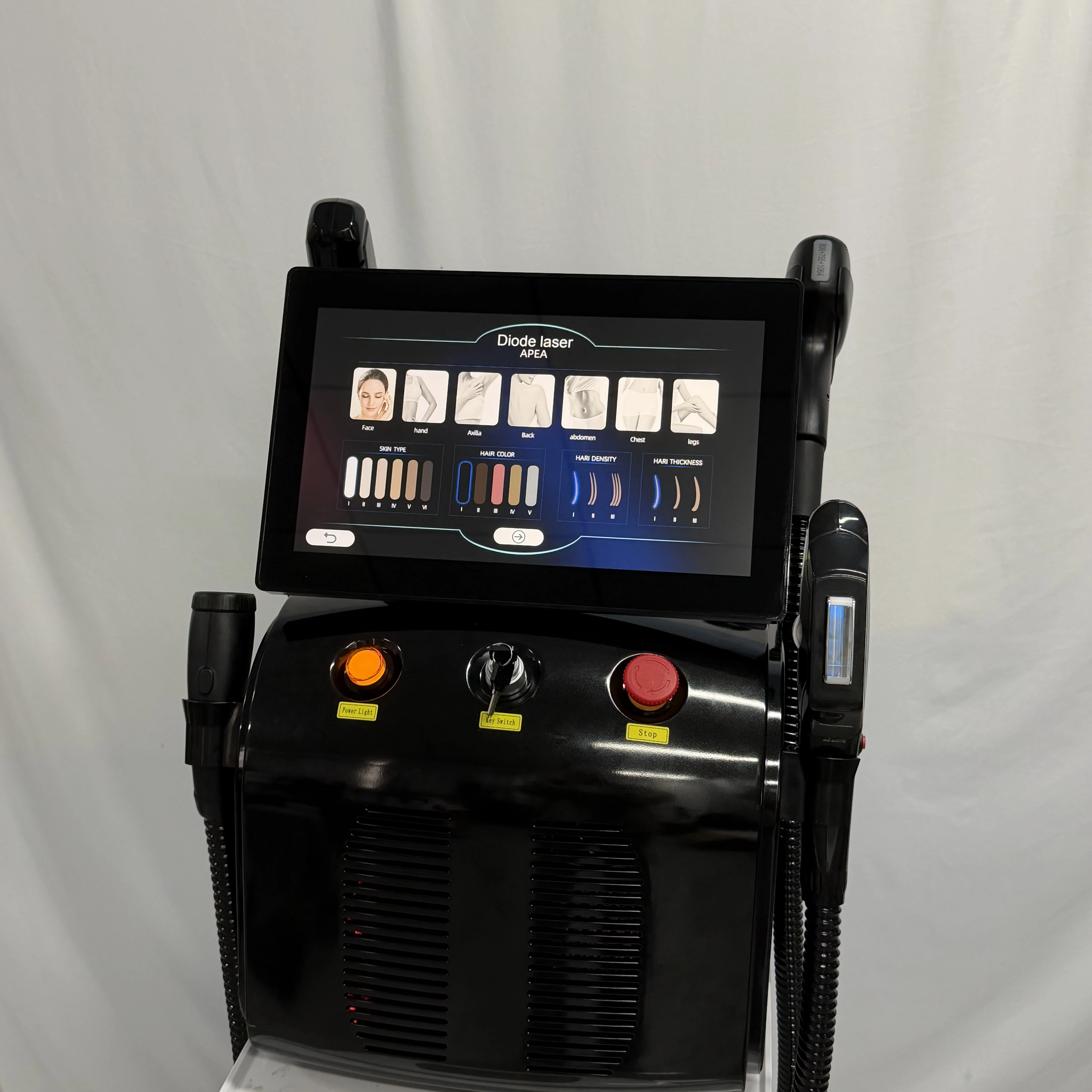 

Профессиональное косметологическое оборудование 4-в-1: диодный лазер для удаления волос + пикосекундный лазер для удаления татуировок + RF-лифтинг для омоложения кожи