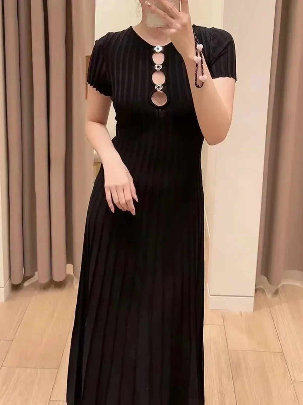 2024 Spring New French Style Threaded Hollow Waist Black Short Sleeve Knitted Dress for Women Elegant Robe