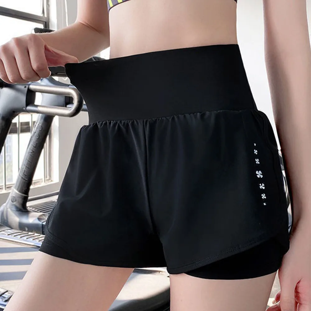 

Soft Elastic Waist Yoga Shorts with Lining with Pocket Hip Lifting Leggings Quick Drying Running Short Leggings Women