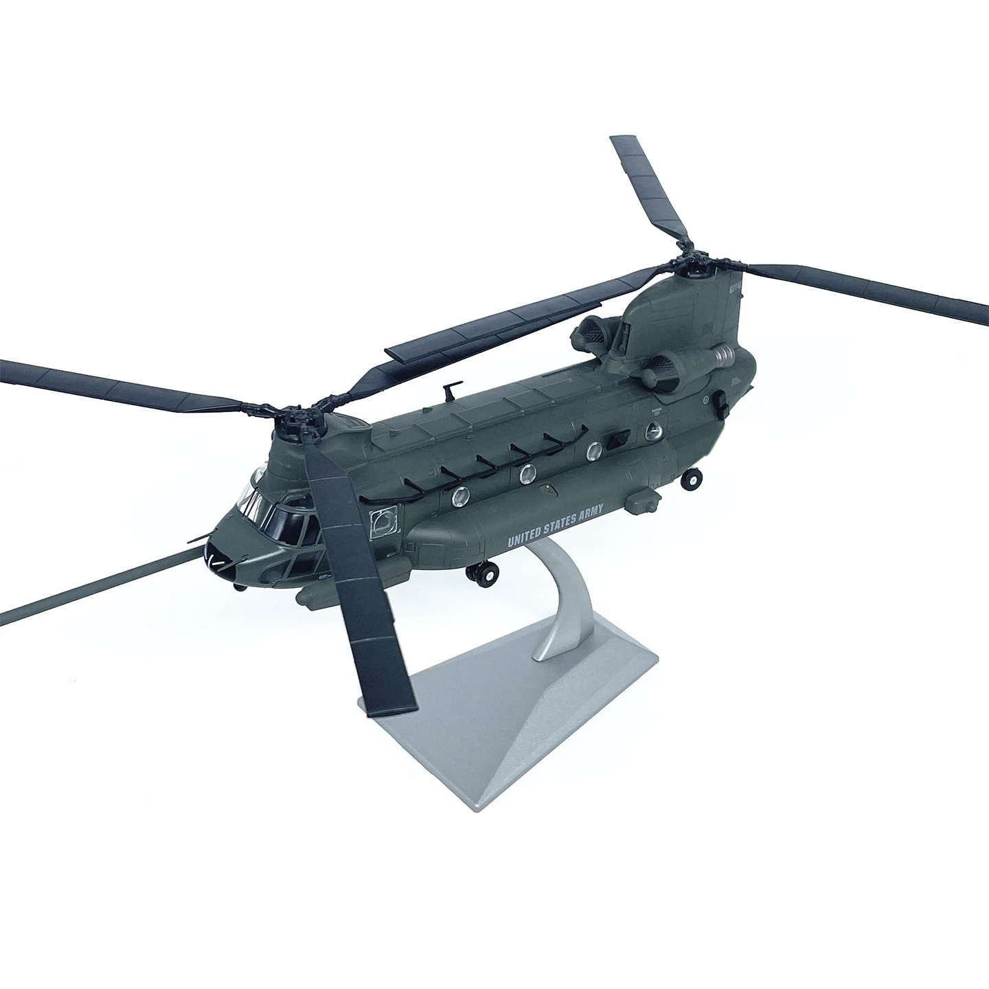 

Модель вертолета MH-47G Chinook (США) в масштабе 1:72, статическая, из полусплава.