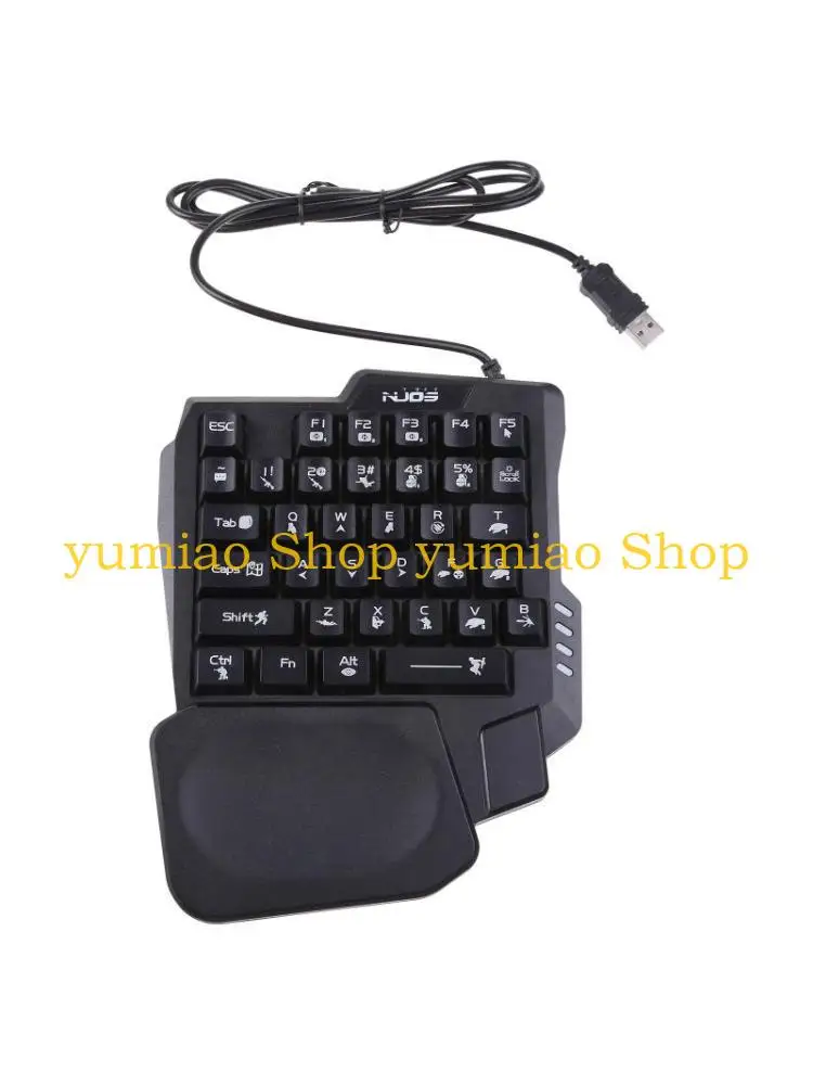 

587B One-Handed Gaming Keyboard RGB Backlit Portable Mini Game Keypad