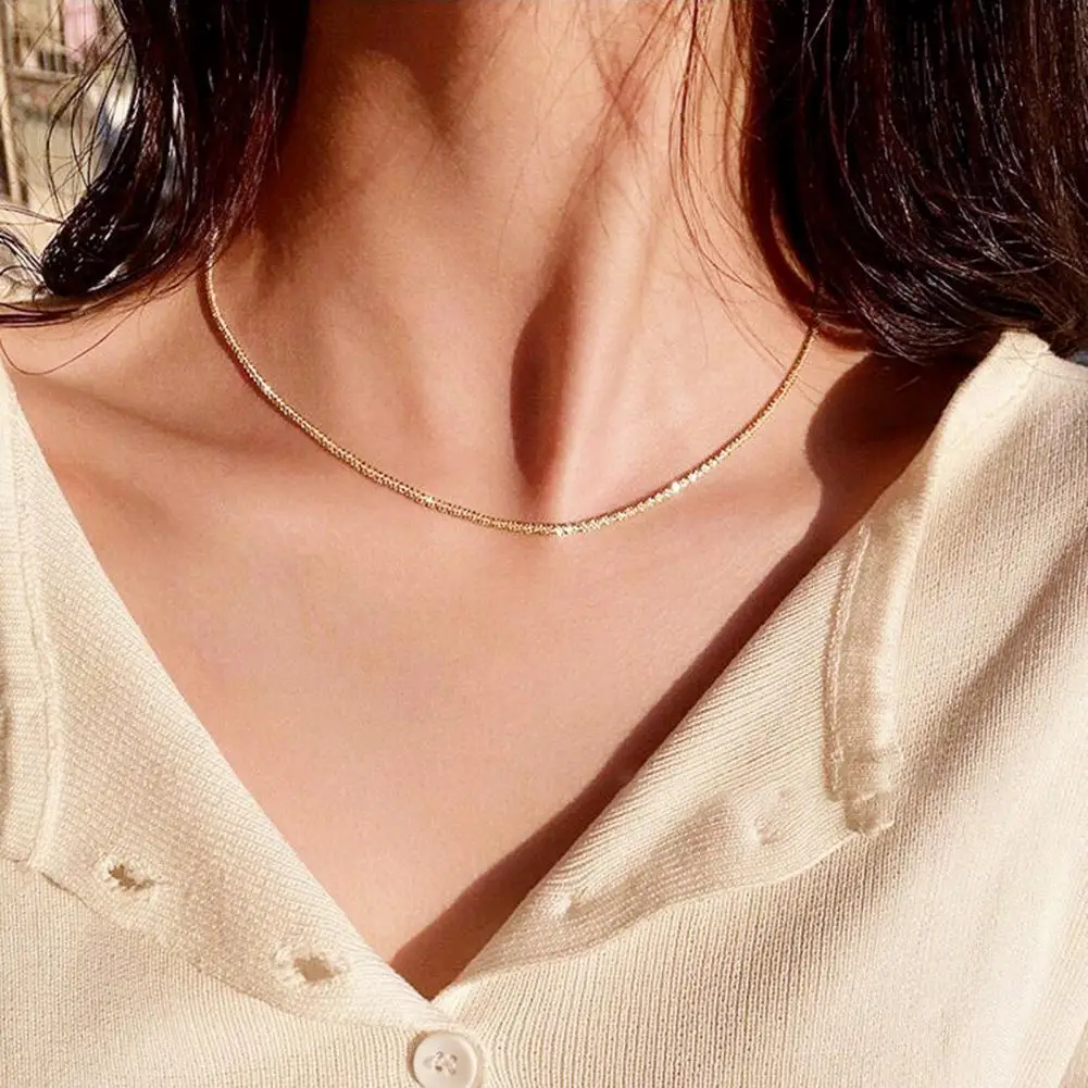 Women Necklace Single-layer Necklace Design Women’s Choker Necklace with Broken Rhinestones Adjustable Extension Length