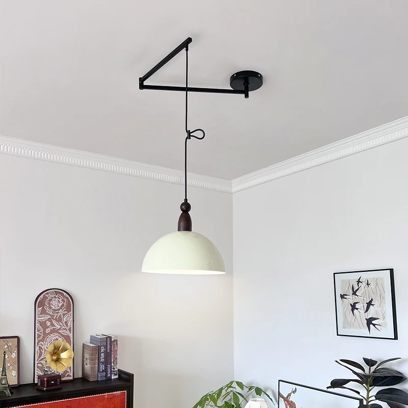 Medieval Rocker Lam…