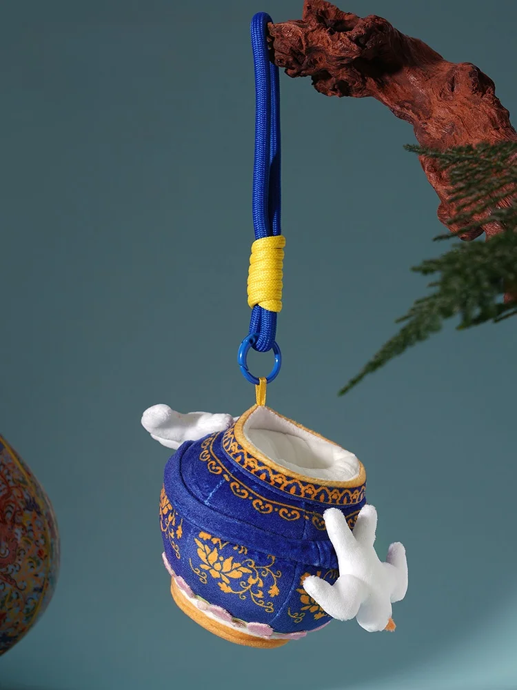 Adorable Detachable Museum Keychain Creative Birthday Graduation Gift for Friends Cute Rope Pendant Plush Toy Vintage Idea