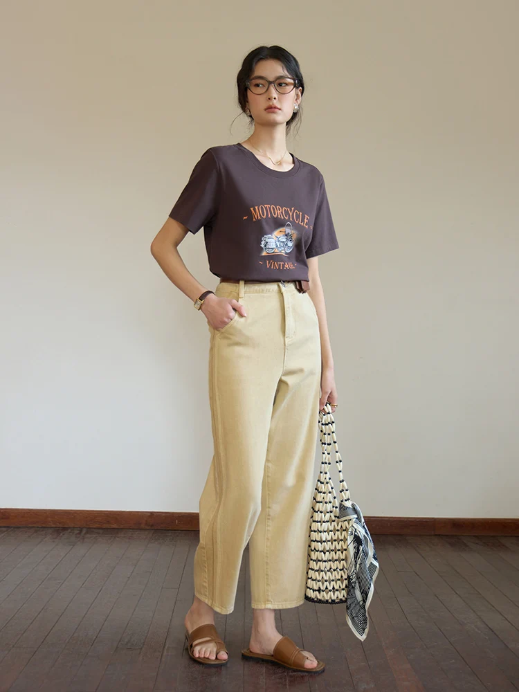 DUSHU Classic Retro Letter Print Women Summer Beige T-shirts Round Neck Front Shoulder Loose Brown Female Tees 24DS82505