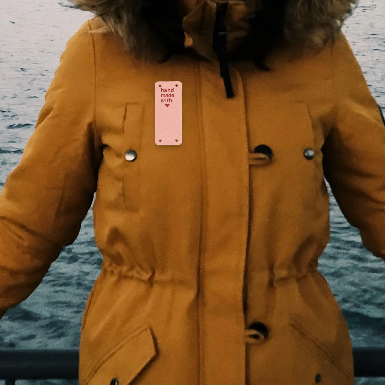 

30Pcs Colorful Handmade Microfiber Tags Embossed Labels for Clothing Sewing DIY Clothes Tags Apparel Decoration