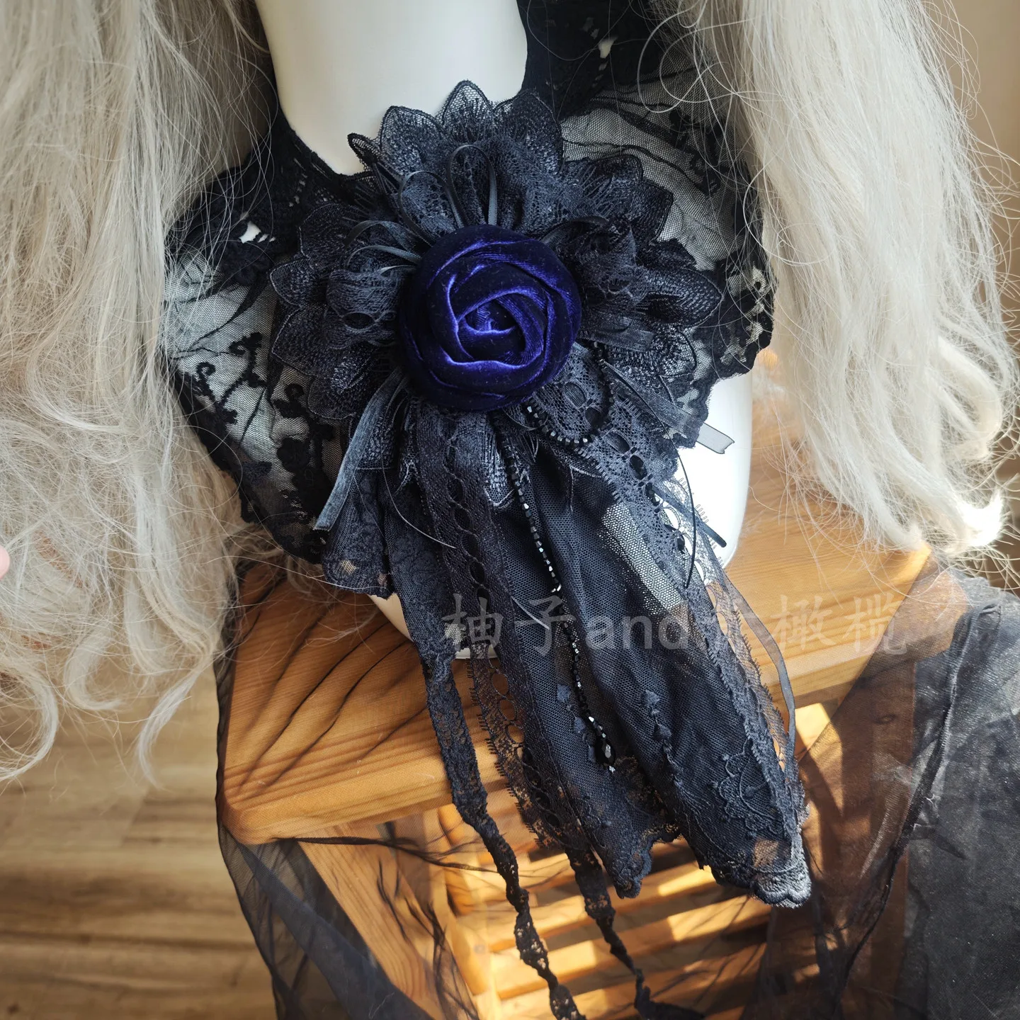

Dark Velvet Lolita Flower Balls Rose Lolita Hair Accessories Hairpin Brooch Goth Cos Hair Clip