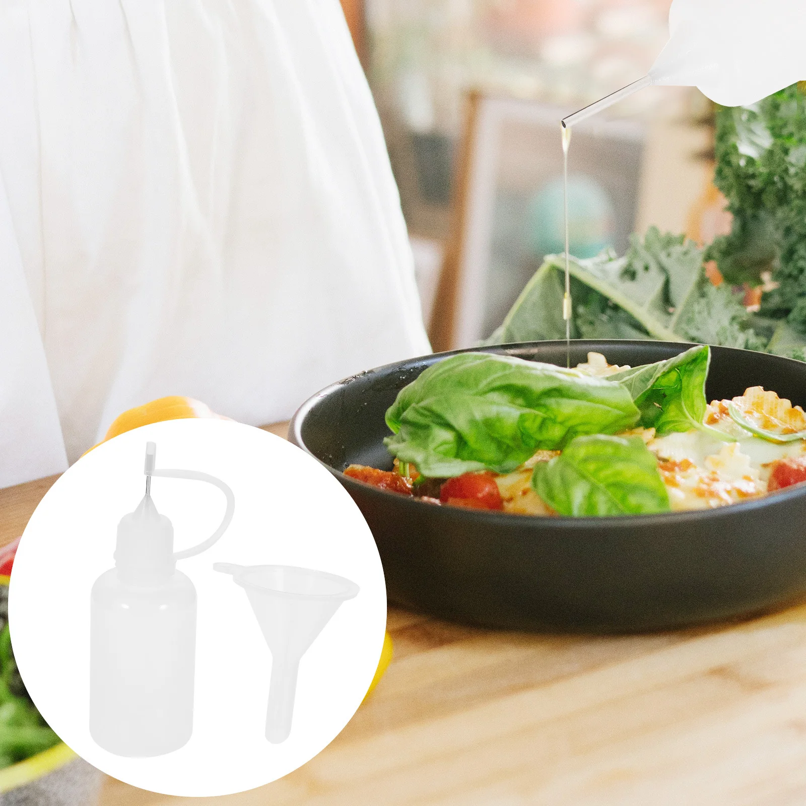 

1Set Oil Applicator Bottles Precision Tip Squeeze Bottles 30ml Refillable Empty Glue Paint Bottle Small Nozzle for Crafting