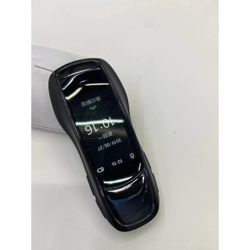 New Design Smart Remote Car Key with LCD Screen and  Material  for Cars with One-Button Start Function