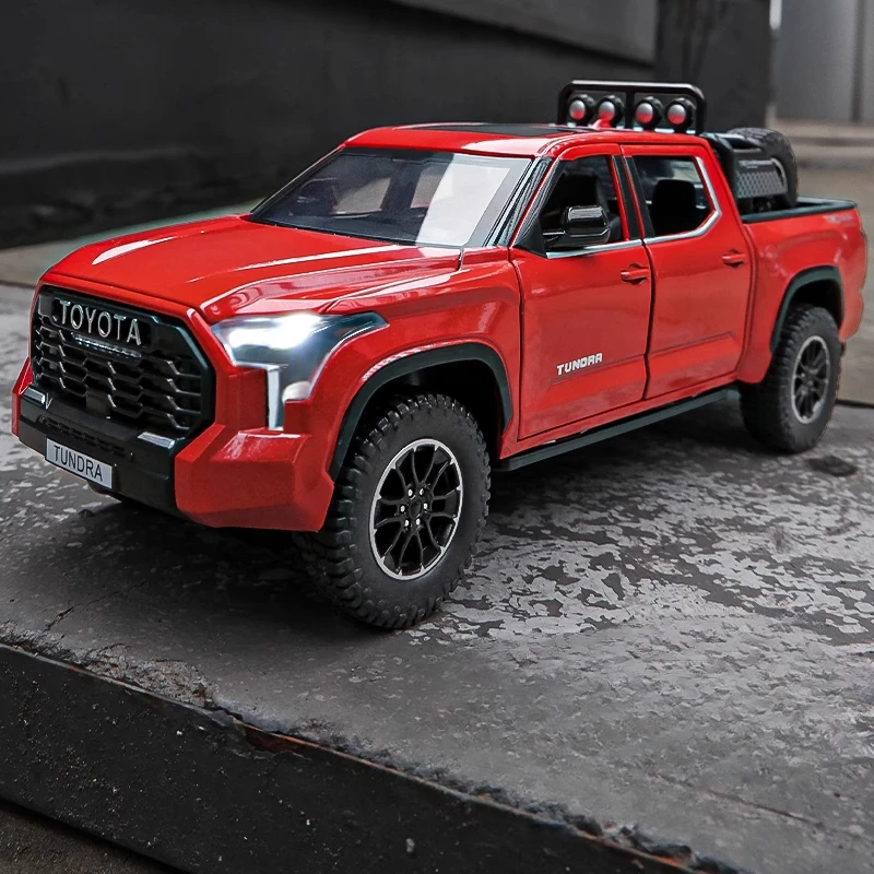 

1:24 Tundra Pickup, модель автомобиля из сплава, литая под давлением игрушка, металлическая коллекция, имитация звука и света, игрушечный автомобиль для детей