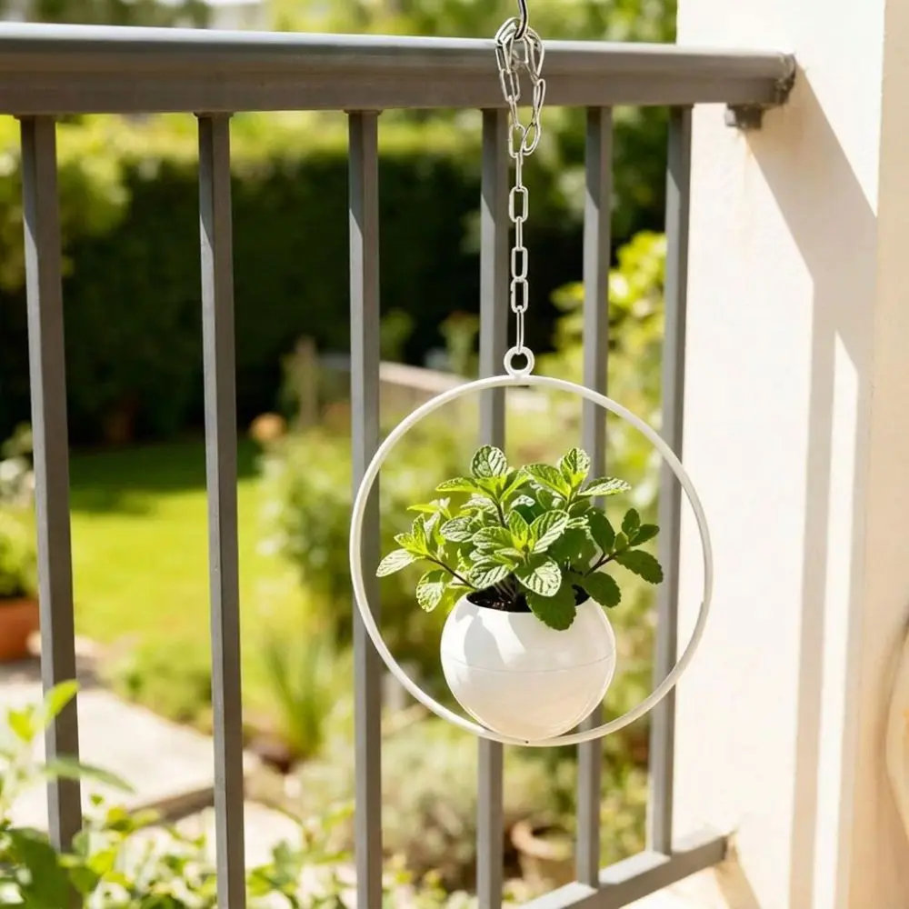 

Minimalist Metal Hanging Flower Pot with Chain Hook Iron Art Hanging Plant Bucket Handmade Wear-resistant Flower Vase