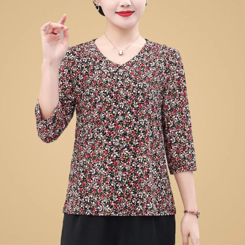 Vintage Plus Size Floral Printing Women\'s Clothing Summer V-neck Loose Fashion Comfortable Tops Women Half Sleeve T-shirt