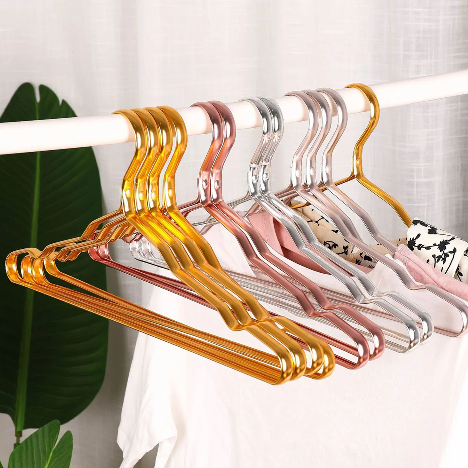 

Aluminum Alloy Clothes Hangers A09 10pcs Set Non-Slip Metal Hangers with Pants Hooks for Home Wardrobe Organization Bulk Pack