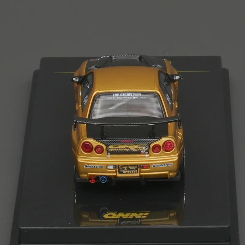 Inno em estoque 1:64 topo secreto nissan skyline r34 gtr ouro diecast diorama modelo de carro coleção brinquedos em miniatura