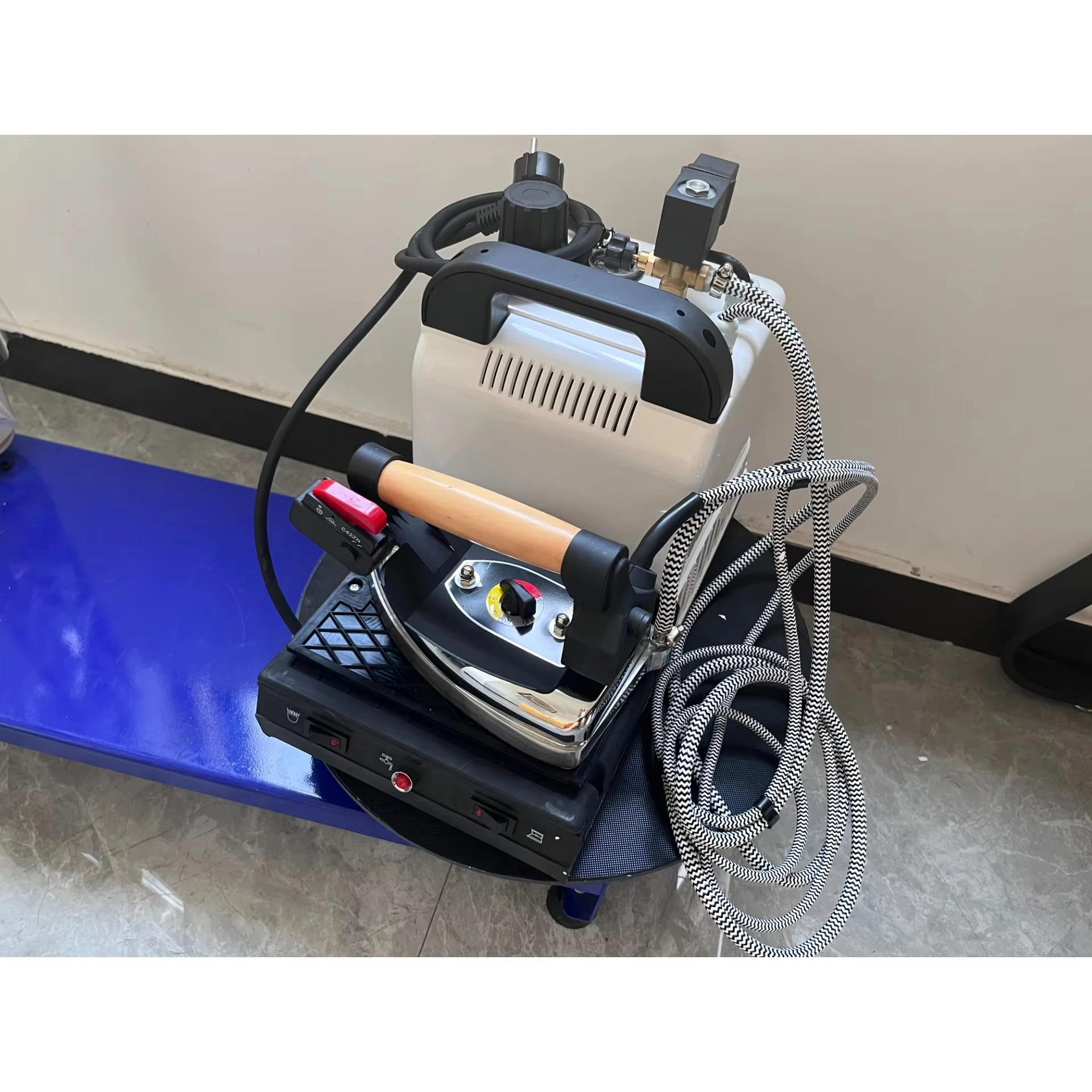 

Industrial electric steam ironing machine suitable for household clothing, new conditions for engine bearings