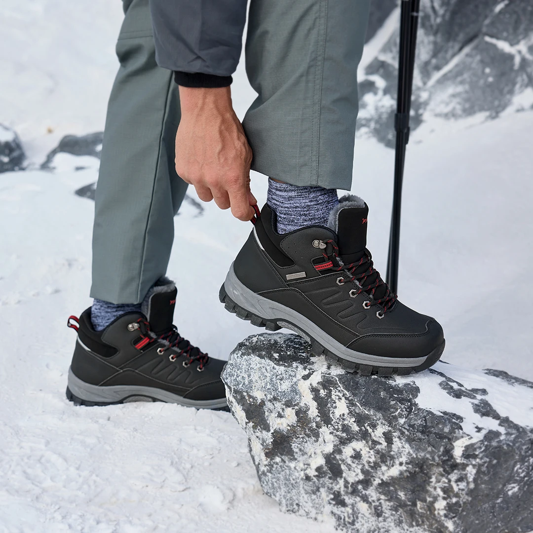 Botas de invierno para hombre de la marca Fittington, con puntera ancha, forro polar, cálidas, antideslizantes, con soporte para el arco del pie, de caña media, ideales para actividades al aire libre y senderismo.