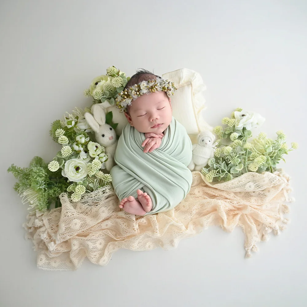 Spring Themed Newborn Photography Props Soft Baby Wrap Flower Headband Plush Animal Props for Studio Baby Growth Memorial Photos