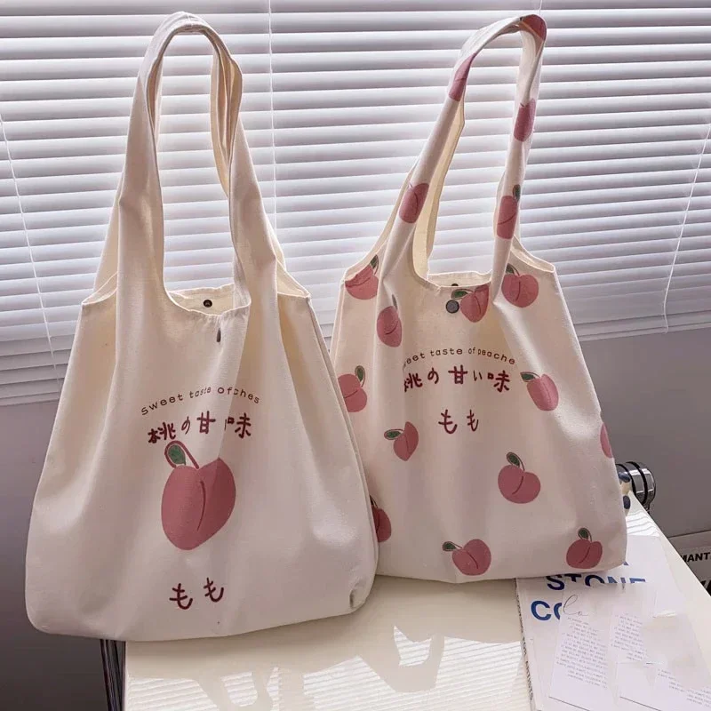 

Tote Aesthetic School Girls Purses Shopper Bag Designer Handbag Japanese Women Peach Print Eco Shoulder Bags Cute Strawberry