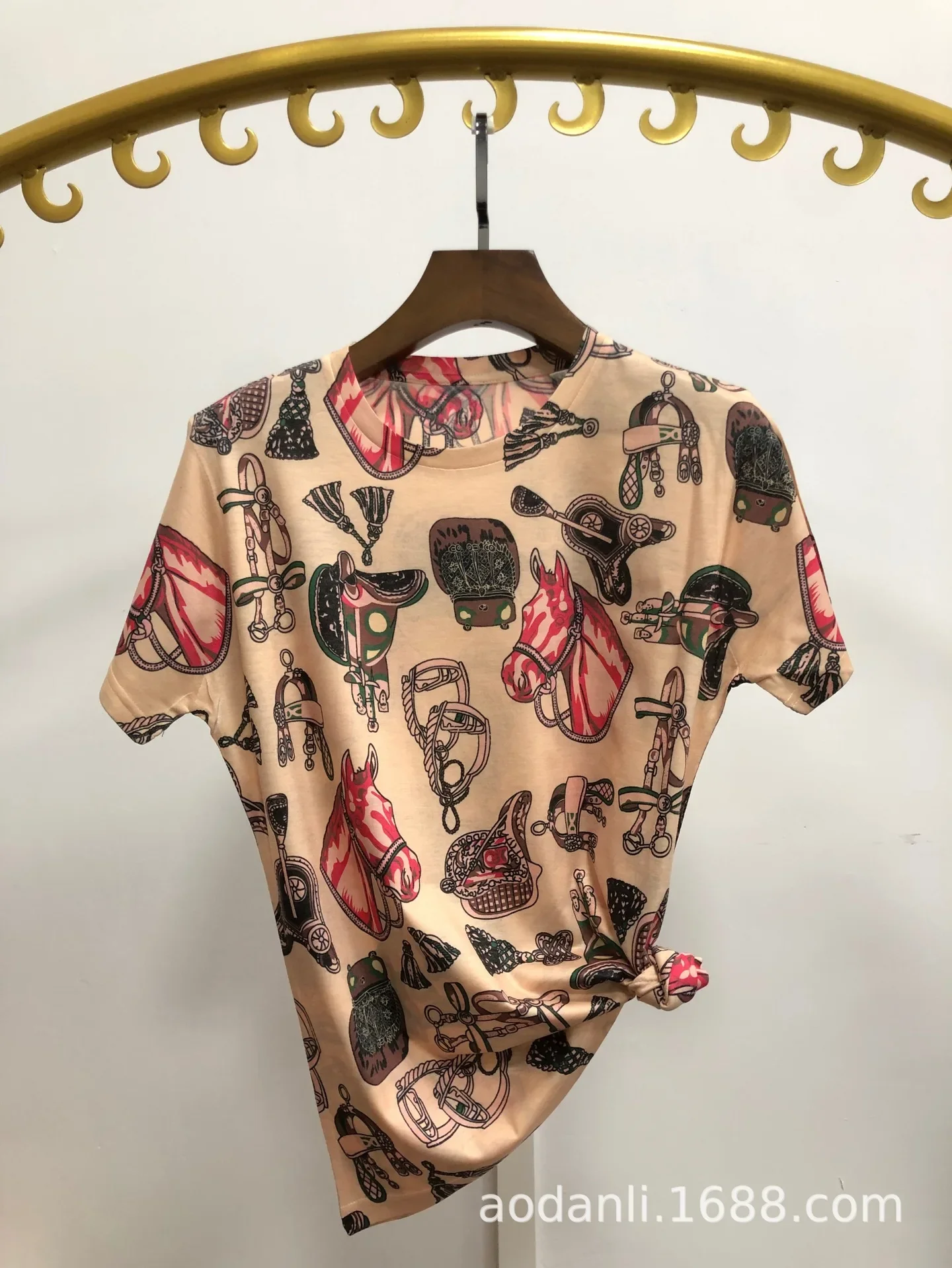 2026 Horse Printed T Shirts Women Clothes Vintage Style Casual Cartoon Pattern Female Short Sleeve Tops Занзеа Женская Одежда