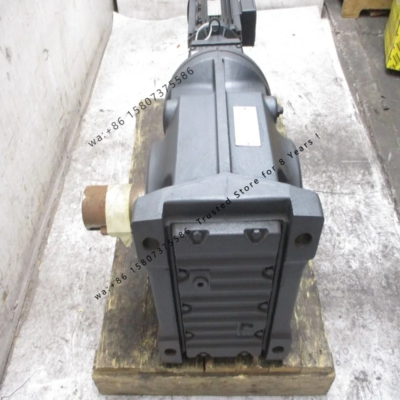 Совершенно новый ПЛК K97R57DRN100L4 230/460В 14.30/7.20А Непревзойденная ценность