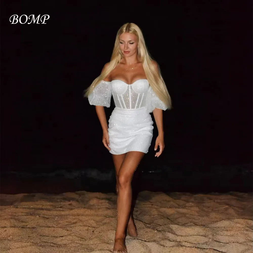 BOMP Elegante abito da cerimonia nuziale bianco con spalle scoperte maniche corte corsetto raso lucido occasione speciale abito corto da ballo personalizzato