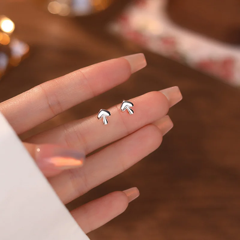 SOFTPIG Real 925 Sterling Silver Mini Mushroom Stud orecchini per le donne Cute Fine Jewelry accessori minimalisti