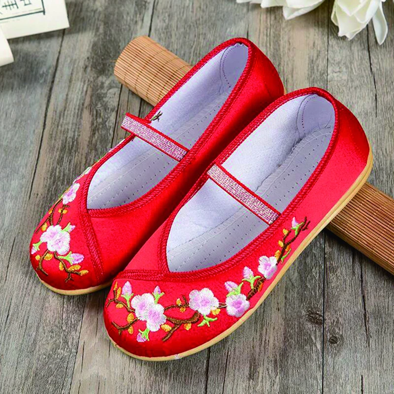 Scarpe basse in stile cinese antico da donna ricami di fiori etnici da donna Hanfu danza popolare performance fata cosplay dinastia Qing