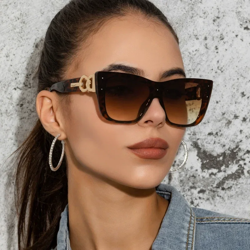 Oversize Cat Eye Su… - image