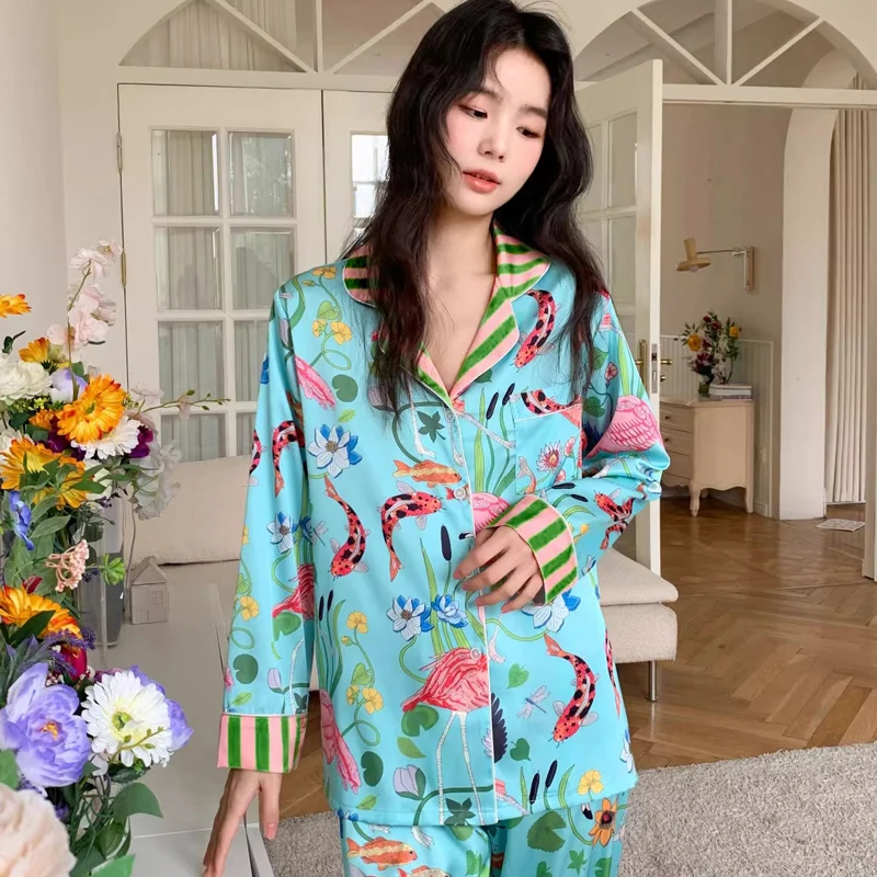 Spring Autumn New Ice Silk Soft Women\'s Pajamas Set Buttons Cardigan Womens 2 Piece Outfit Set Senior Printing Pajamas for Girls