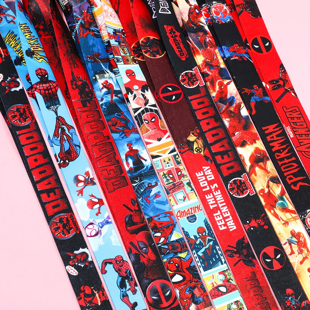 10 قطع من حبل الهاتف المحمول ديزني مارفل سبايدر مان ديدبول يستخدم لبطاقة الهوية وصالة الألعاب الرياضية وشارة USB ومفتاح السيارة وقلادة كرتونية