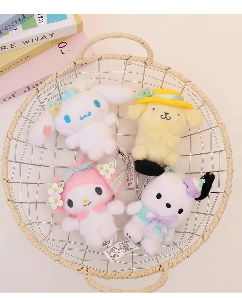 Original Lizenzierte Sanrio Plüsch-Schlüsselanhänger, Blumenmuster Hello Kitty & Cinnamoroll Weiche Flauschige Puppen-Anhänger, Niedlicher Taschenanhänger, Perfektes Geschenk – Detail 4