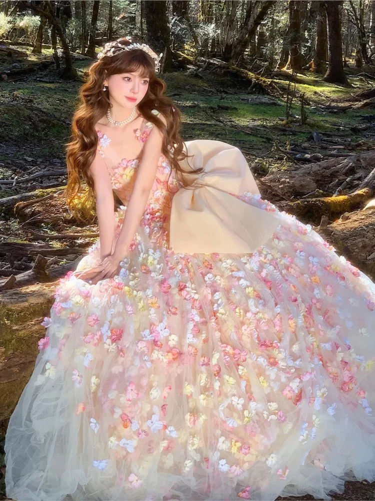 A new sweet floral toasting dress for students' birthday coming-of-age gift