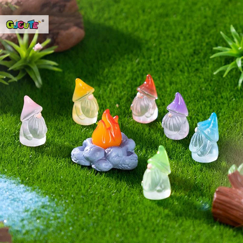 Casa de muñecas luminosa de 5 uds., muñecos enanos de Pascua, modelos en miniatura, accesorios DIY, adornos de decoración para casa de muñecas, juguetes que brillan en la oscuridad