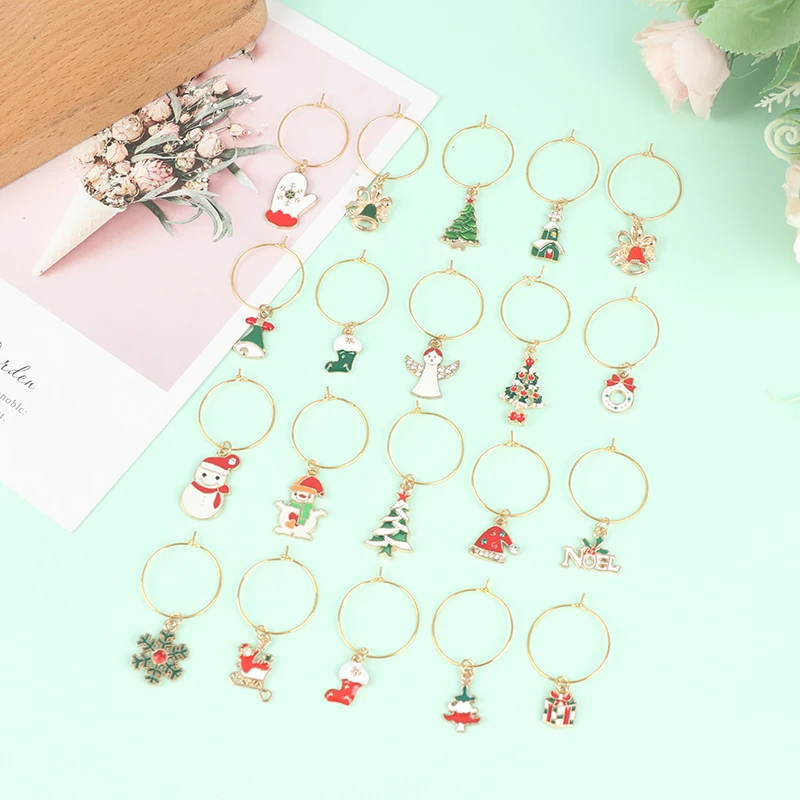 20 Pcs Christmas Wine Glass Markers Holiday Drink Marker Charms for Christmas Party Wine Glasses