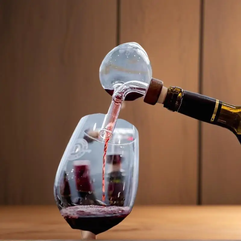 Peach Modelled Glass Wine Aerator, Quick Dispensing Pourer for Red Wine Bottle, Professional Decanter Sobering Gadget