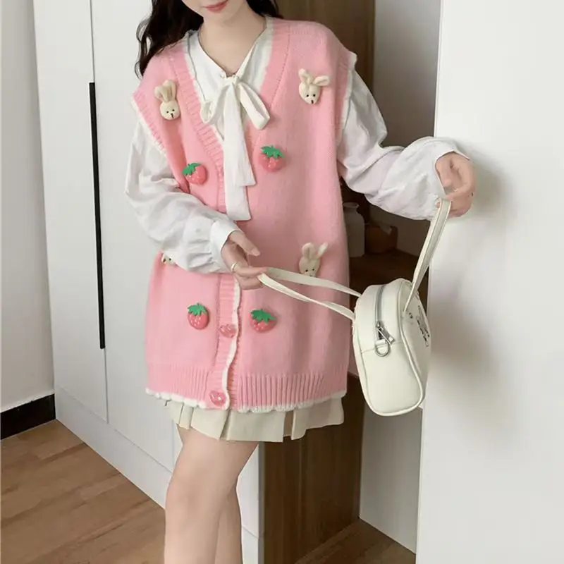 

3D Strawberry Jacquard V Neck Sweet Girls Sleeveless Vest Women Cardigan Spring Casual Jumper Vest Oversized Sweater Women New