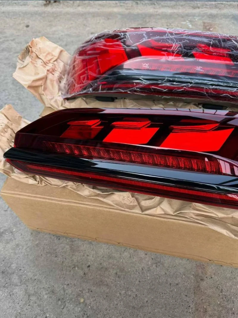OLED Dynamic Taillights for Q7 2024 2025  Lens Bright Black Rear Lamp Assembly Upgrade
