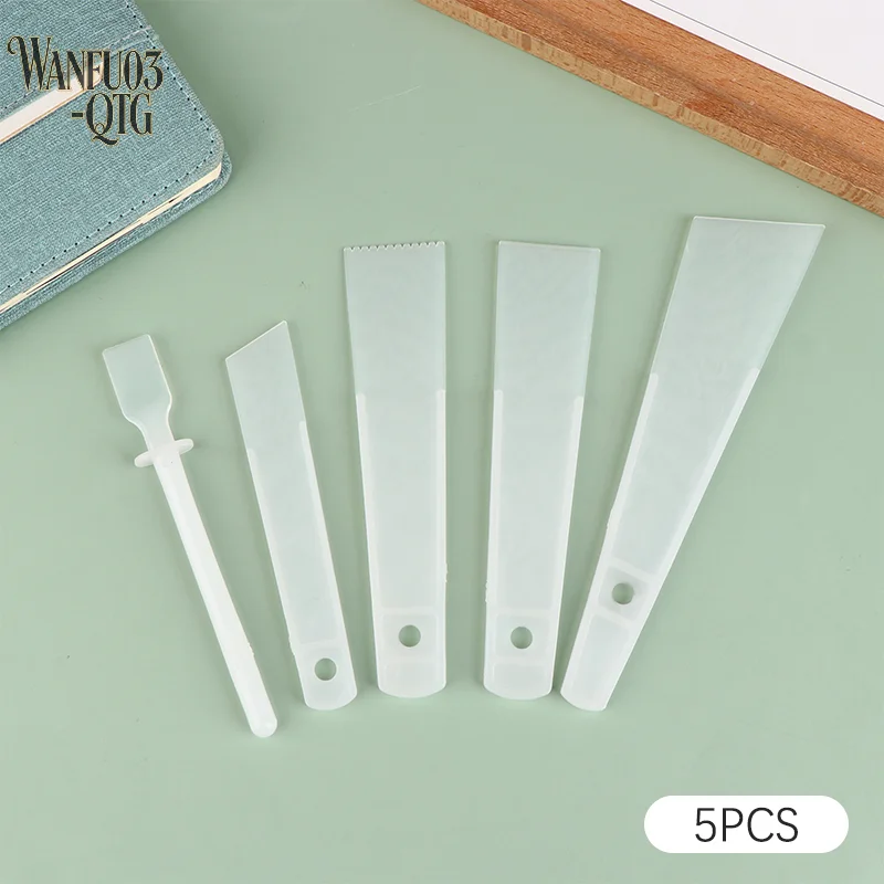 Hot Sale 5 PCS Leather Scraper Gumming Board DIY Handmade Leather Tools PP Practical Gluing Leather Accessories