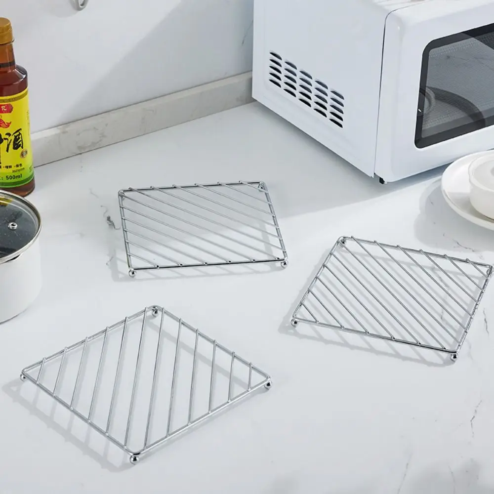 

2pcs Dish Mat Square Pot Mat Holder Insulated Thickened Hot Placemats Anti-Scald Rustproof Pot Support Rack Outdoor Dining